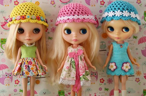 crochet sun hat for Blythe dolls - free pattern