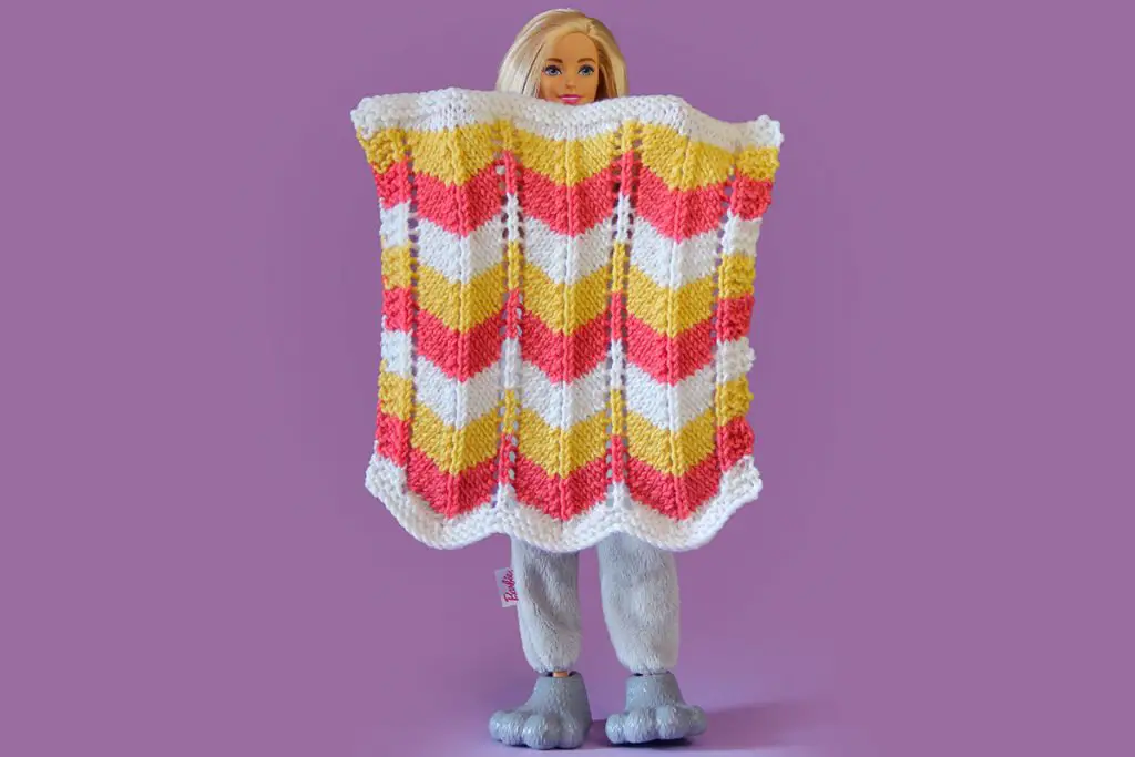 halloween-throw-blanket-free-knitting-pattern-suni-doll